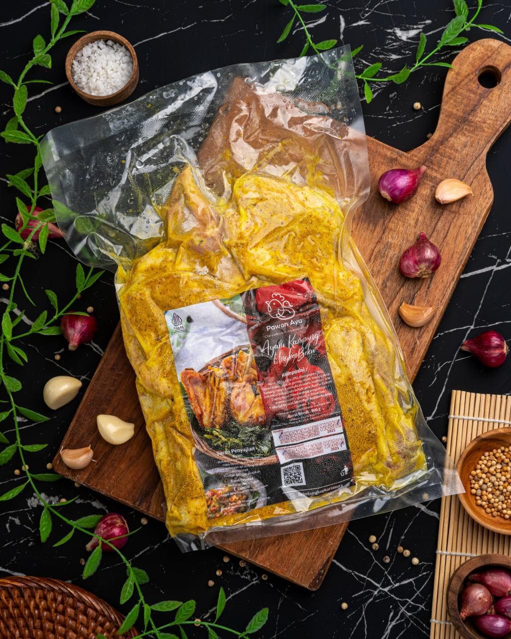 Ayam Ungkep matang siap saji